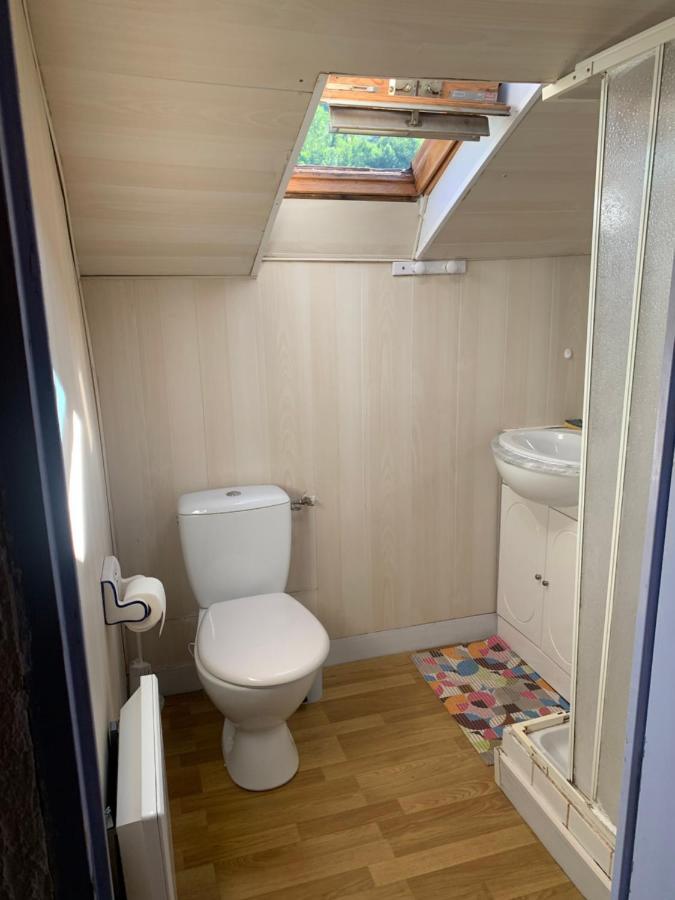 Joli Appartement Dans Une Maison Ancienne Ax-les-Thermes Luaran gambar